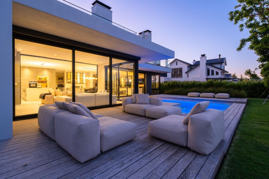 4 Bedroom Property for Sale in Val De Vie Estate Western Cape